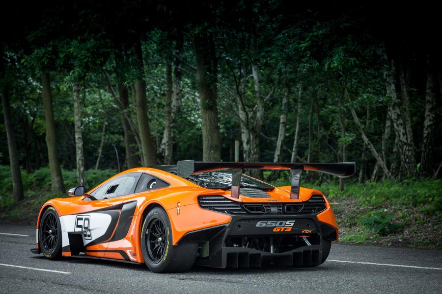  McLaren 650S GT3 2015 года  (фото 14 из 17)